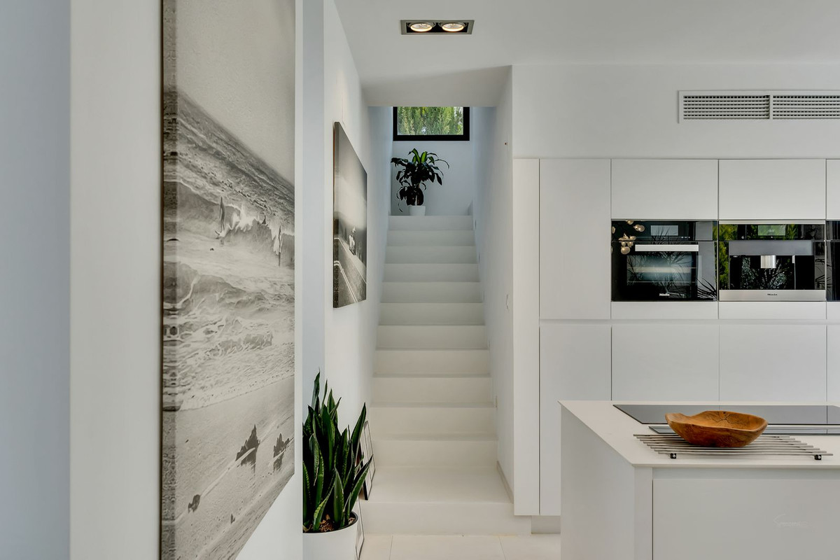 2 Bed Townhouse for sale in Calpe Costa Blanca, Alicante, Spain