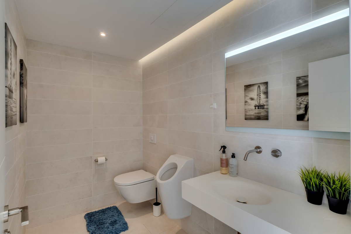 2 Bed Townhouse for sale in Calpe Costa Blanca, Alicante, Spain