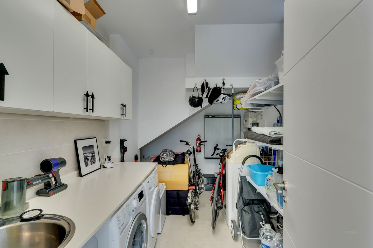 2 Bed Townhouse for sale in Calpe Costa Blanca, Alicante, Spain