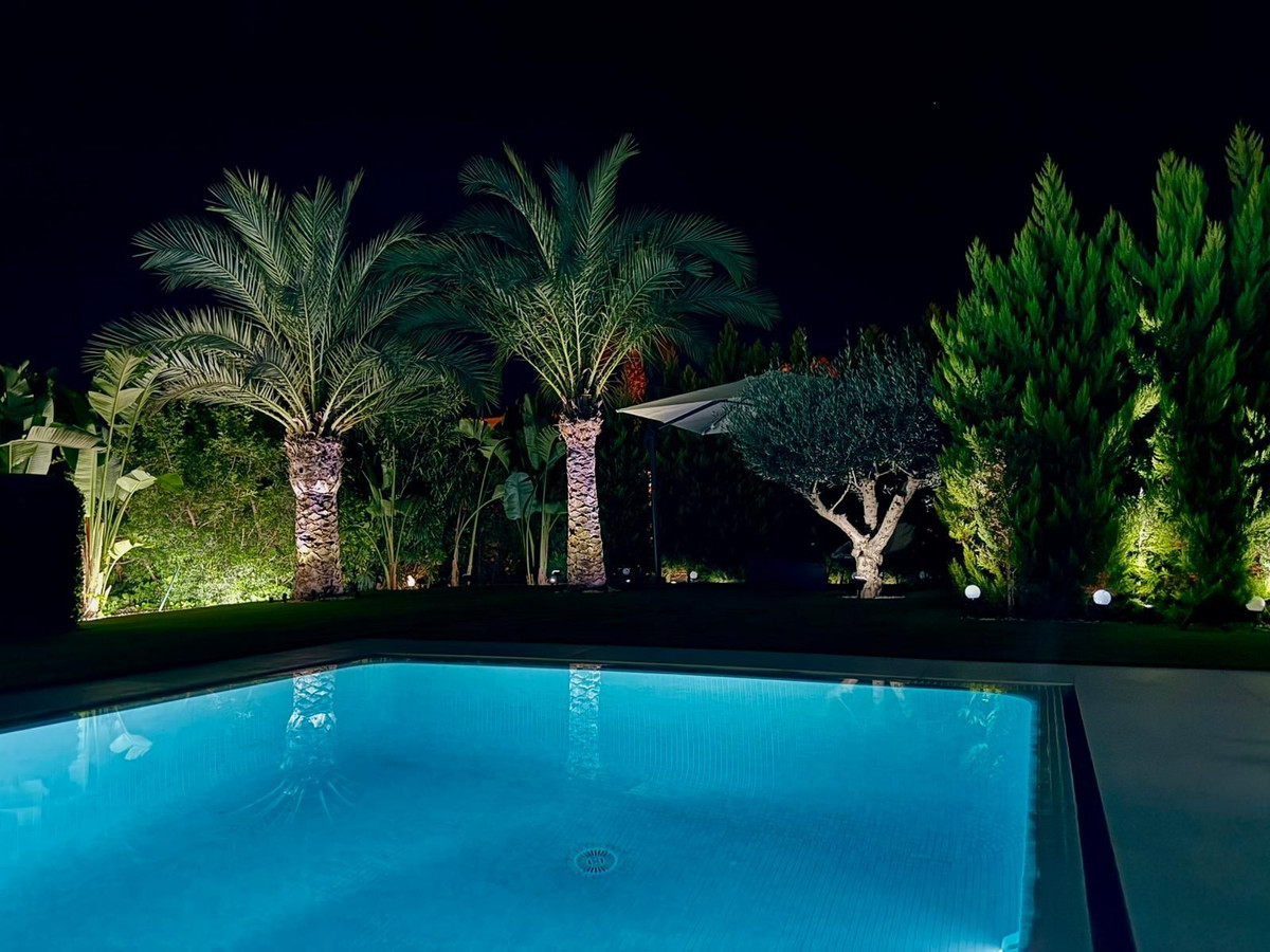 2 Bed Townhouse for sale in Calpe Costa Blanca, Alicante, Spain