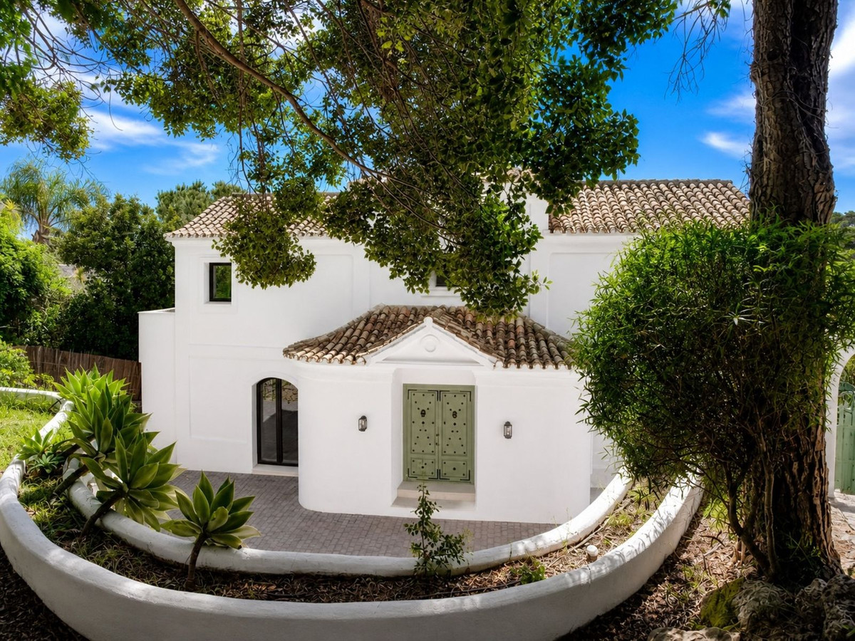 Se vende Villa - Chalet de 5 dormitorios en Costa Del Sol, Málaga, España