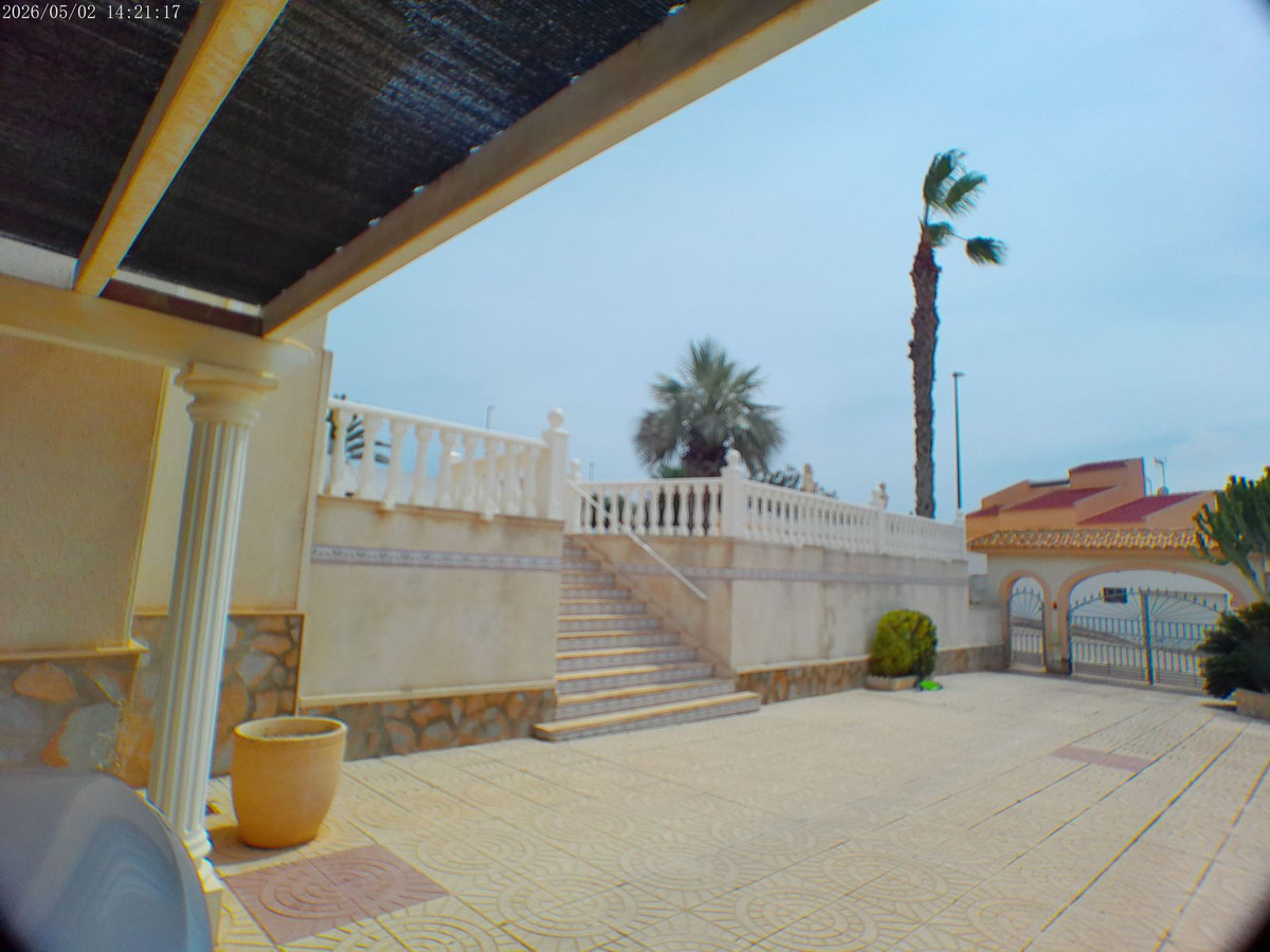 Se vende Villa - Chalet de 3 dormitorios en Costa Blanca, Alicante, España