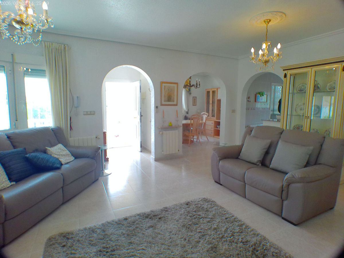 Se vende Villa - Chalet de 3 dormitorios en Costa Blanca, Alicante, España