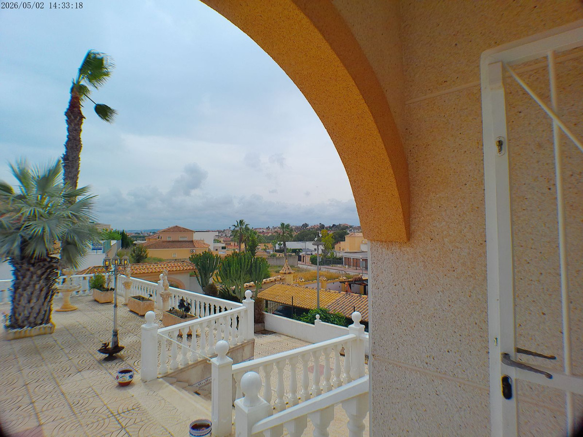 Se vende Villa - Chalet de 3 dormitorios en Costa Blanca, Alicante, España