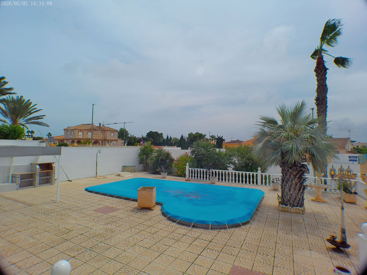 Se vende Villa - Chalet de 3 dormitorios en Costa Blanca, Alicante, España