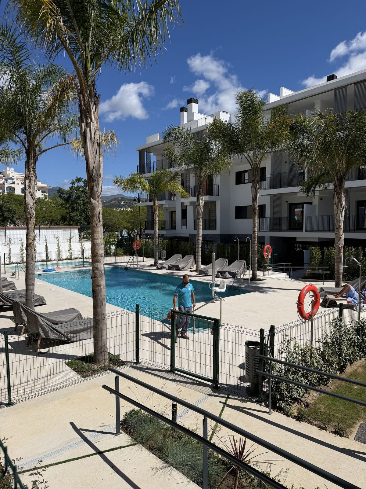 2 Bed Apartment for sale in Estepona Costa Del Sol, Málaga, Spain