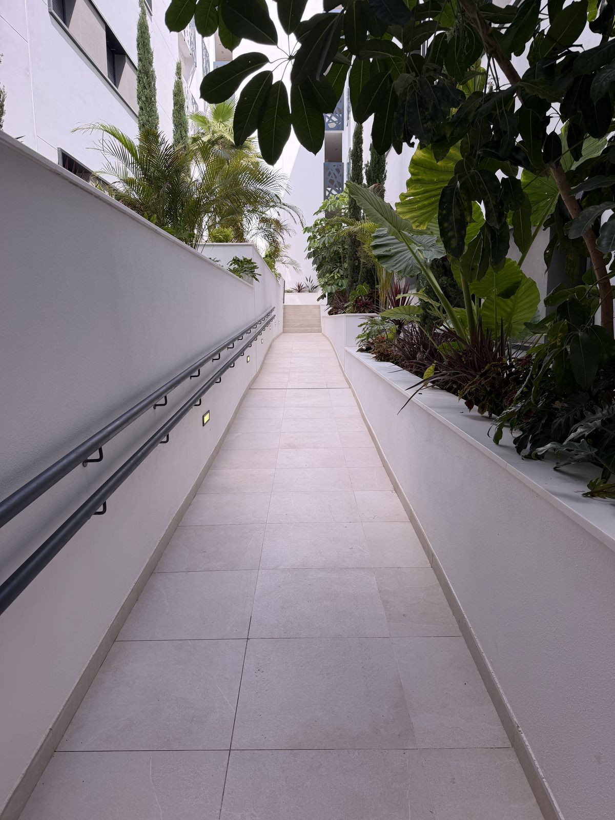2 Bed Apartment for sale in Estepona Costa Del Sol, Málaga, Spain