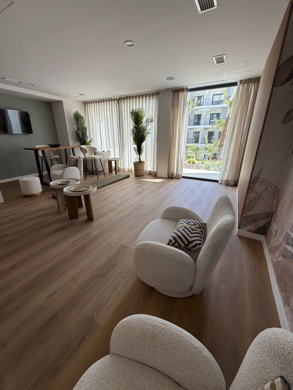 2 Bed Apartment for sale in Estepona Costa Del Sol, Málaga, Spain