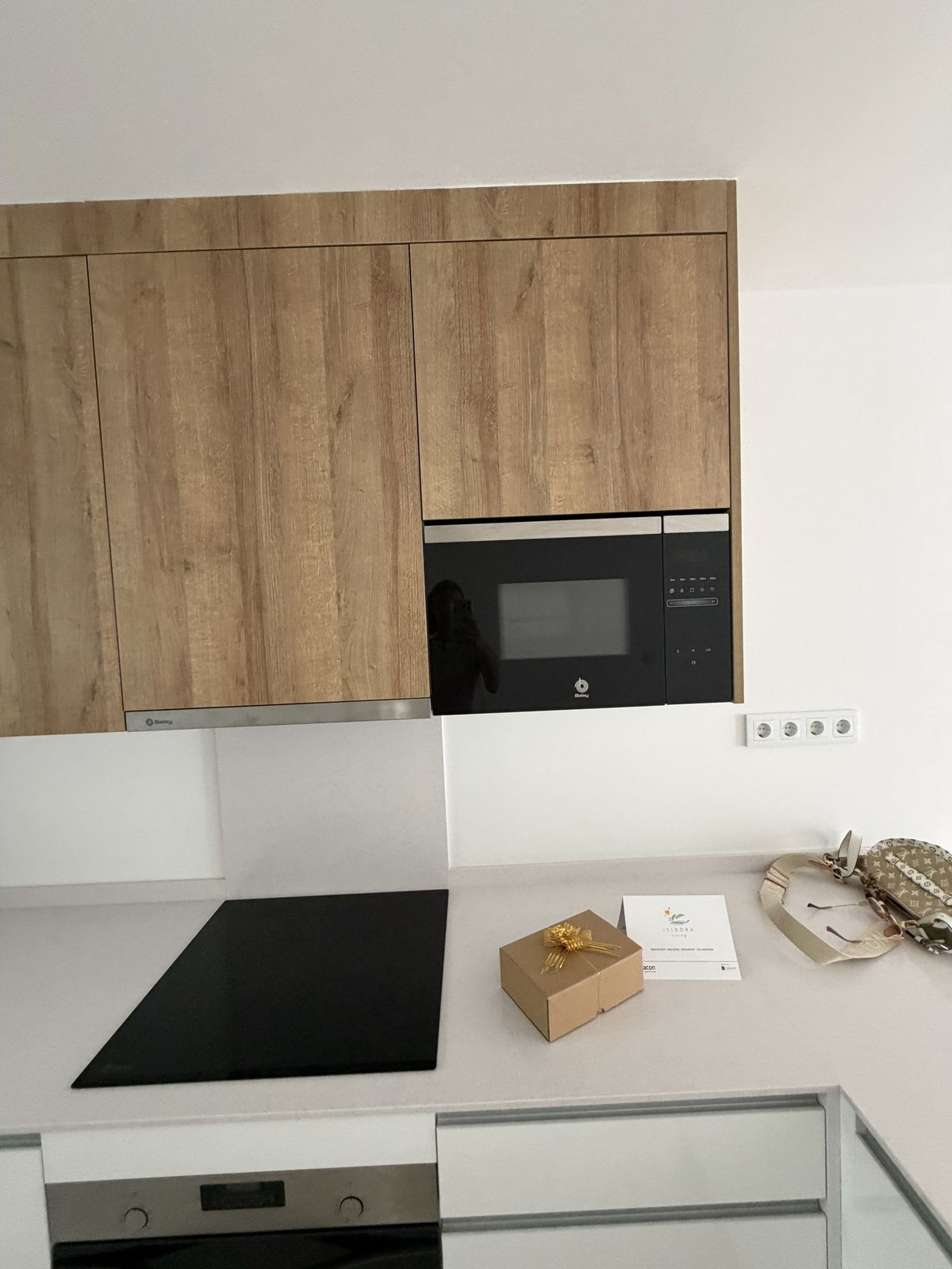 2 Bed Apartment for sale in Estepona Costa Del Sol, Málaga, Spain