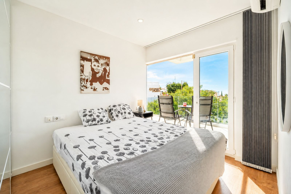 2 Bed Townhouse for sale in Torreblanca Costa Del Sol, Málaga, Spain