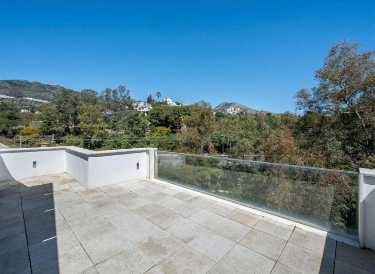 4 Bed Townhouse for sale in Benalmadena Costa Del Sol, Málaga, Spain