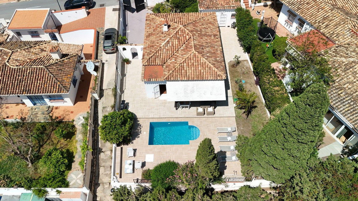 3 Bed Townhouse for sale in La Capellania Costa Del Sol, Málaga, Spain