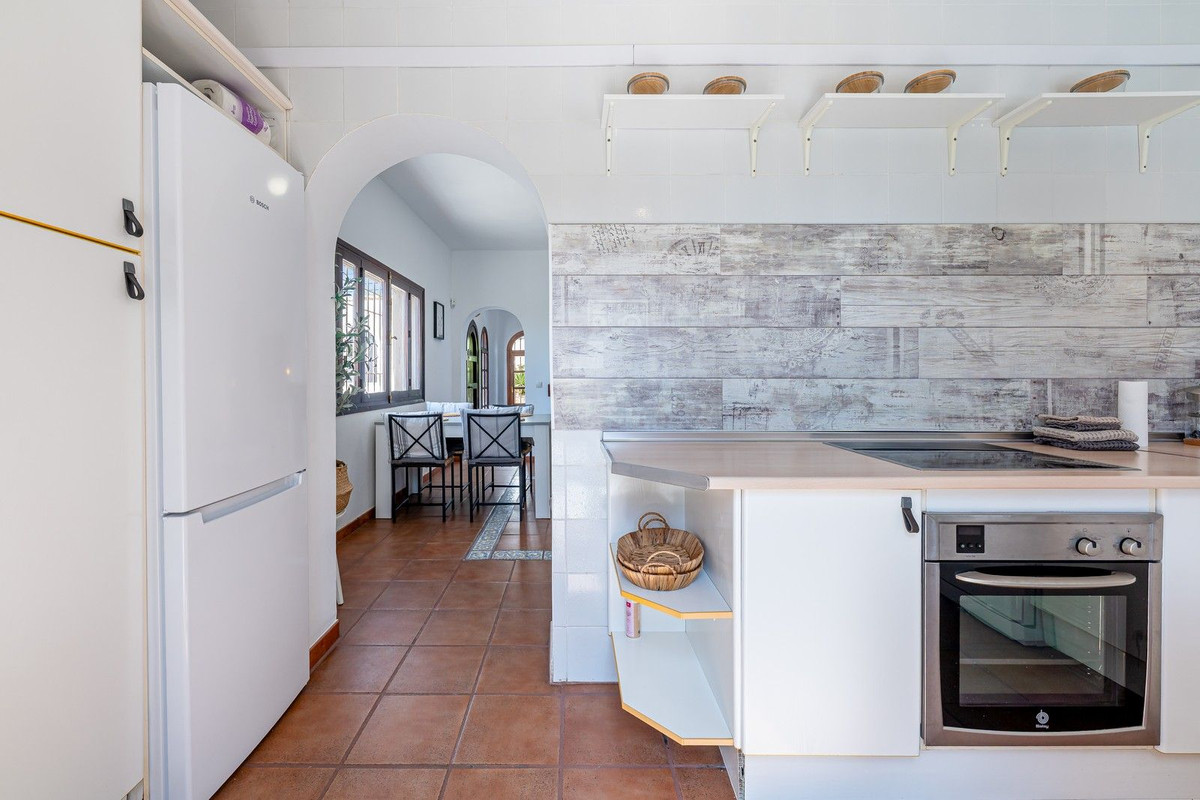 3 Bed Townhouse for sale in La Capellania Costa Del Sol, Málaga, Spain