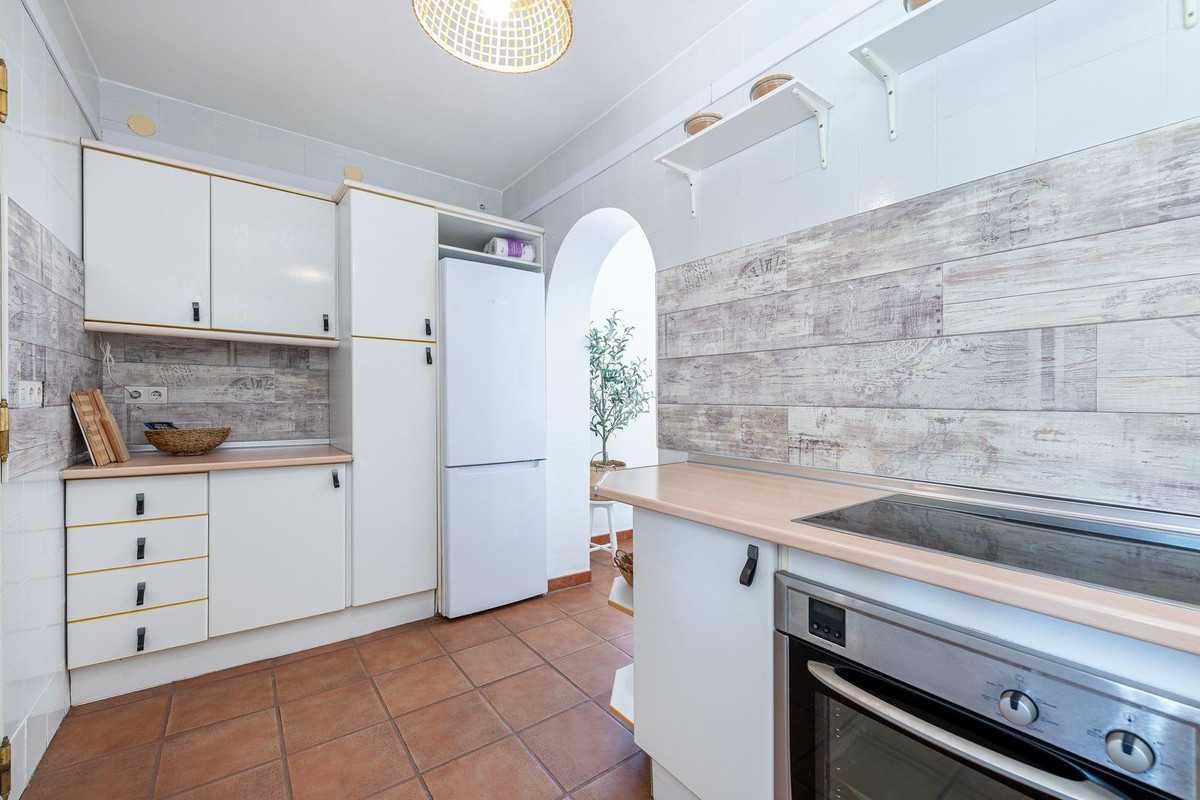 3 Bed Townhouse for sale in La Capellania Costa Del Sol, Málaga, Spain