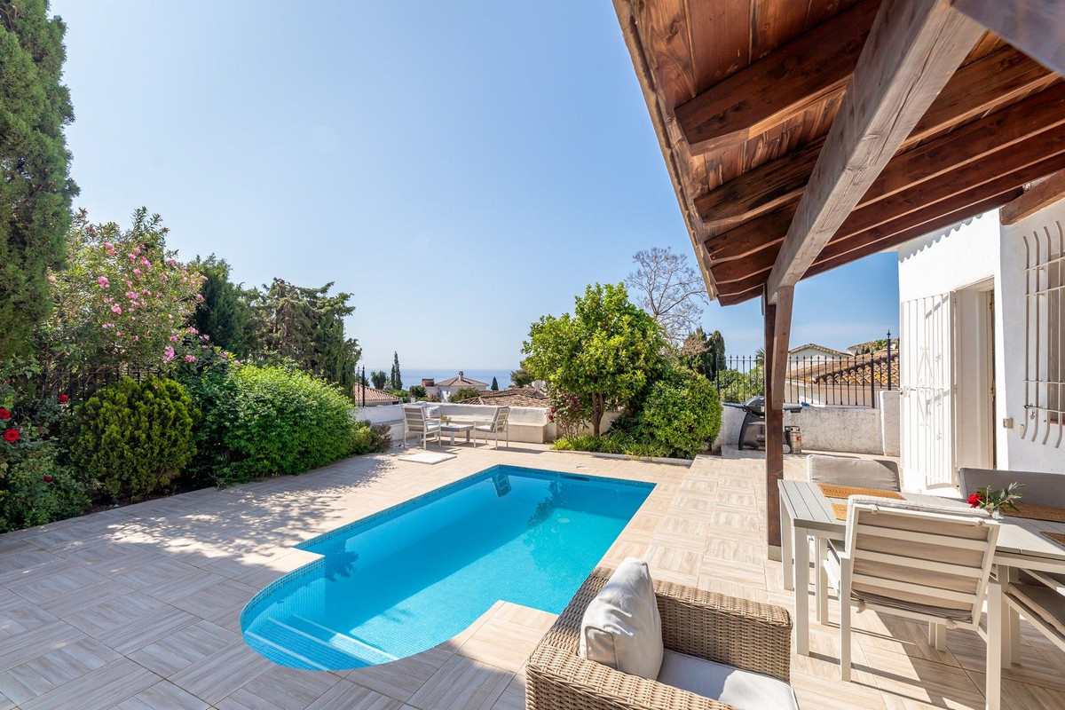 3 Bed Townhouse for sale in La Capellania Costa Del Sol, Málaga, Spain