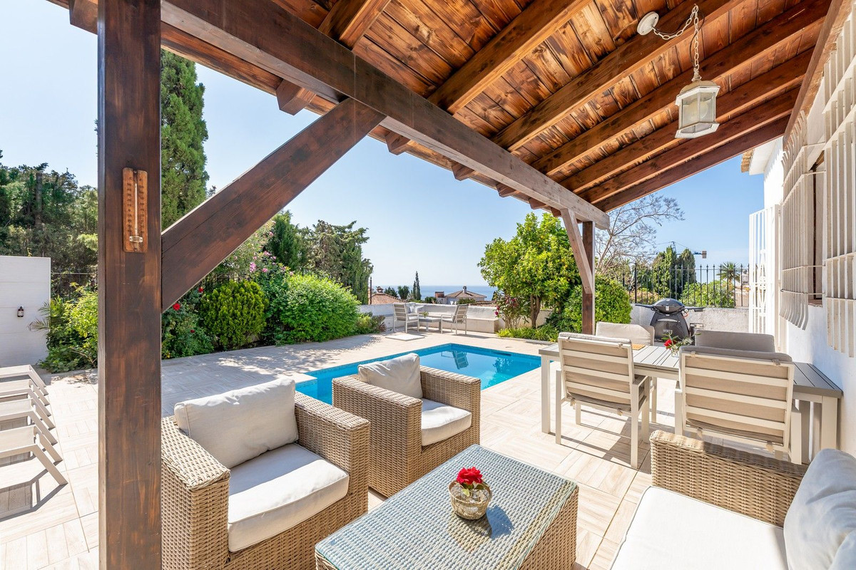 3 Bed Townhouse for sale in La Capellania Costa Del Sol, Málaga, Spain