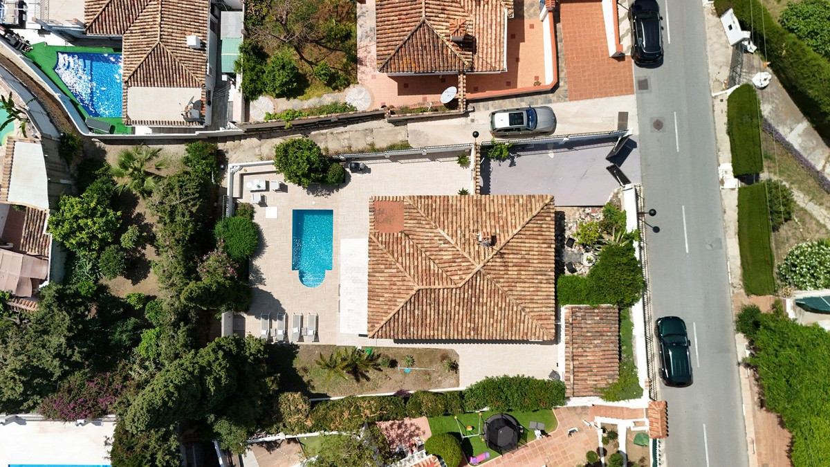 3 Bed Townhouse for sale in La Capellania Costa Del Sol, Málaga, Spain