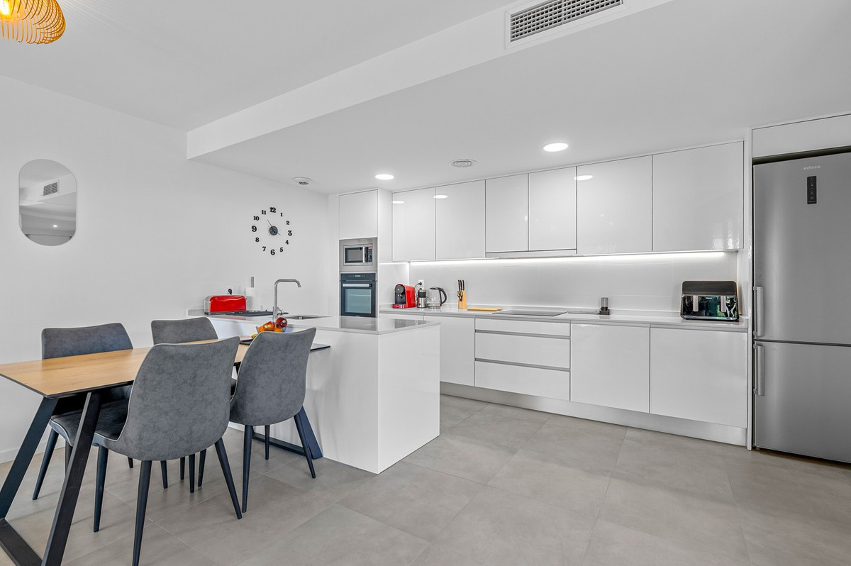 3 Bed Apartment for sale in Dehesa De Campoamor Costa Blanca, Alicante, Spain