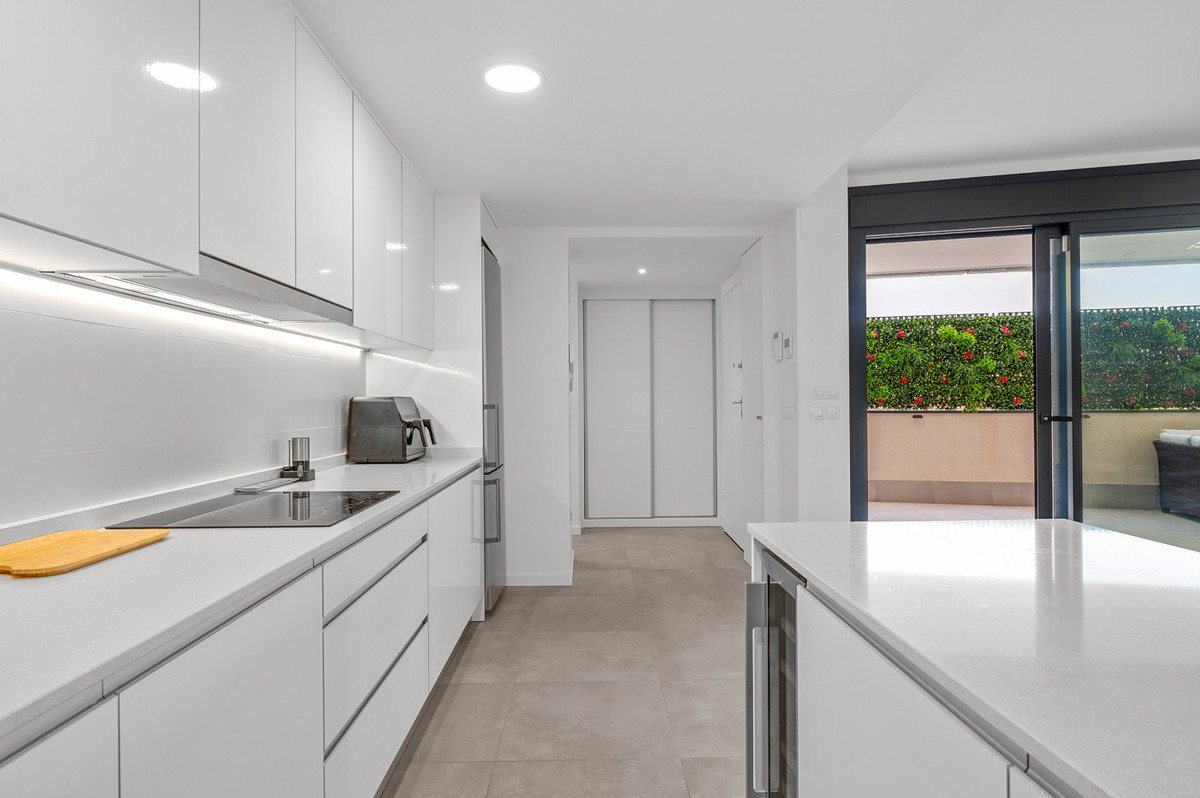 3 Bed Apartment for sale in Dehesa De Campoamor Costa Blanca, Alicante, Spain