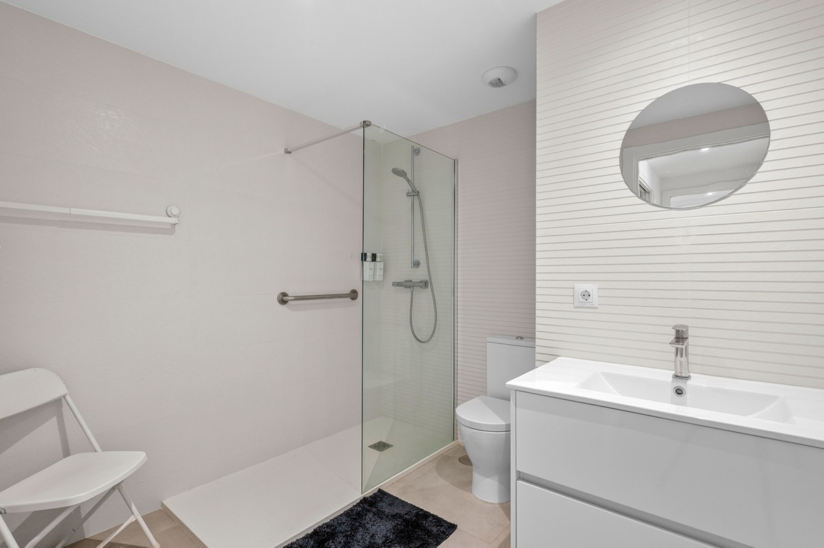 3 Bed Apartment for sale in Dehesa De Campoamor Costa Blanca, Alicante, Spain