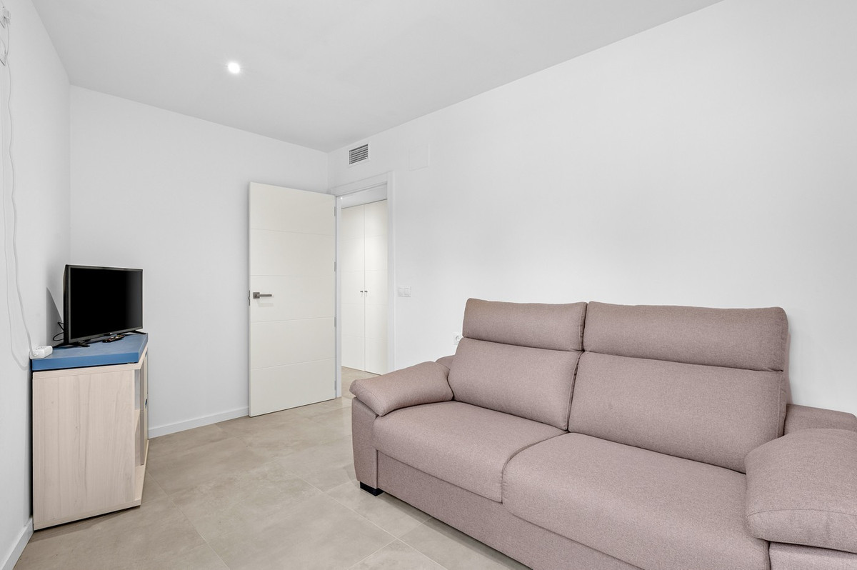 3 Bed Apartment for sale in Dehesa De Campoamor Costa Blanca, Alicante, Spain