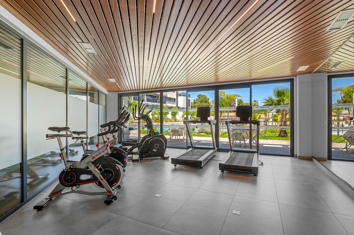 3 Bed Apartment for sale in Dehesa De Campoamor Costa Blanca, Alicante, Spain