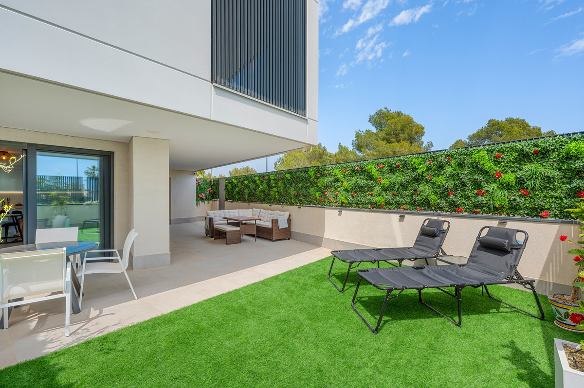 3 Bed Apartment for sale in Dehesa De Campoamor Costa Blanca, Alicante, Spain