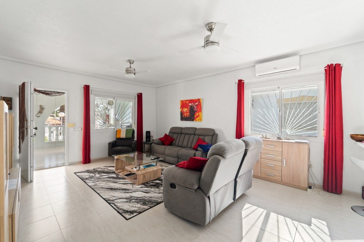 2 Bed Townhouse for sale in Benijofar Costa Blanca, Alicante, Spain