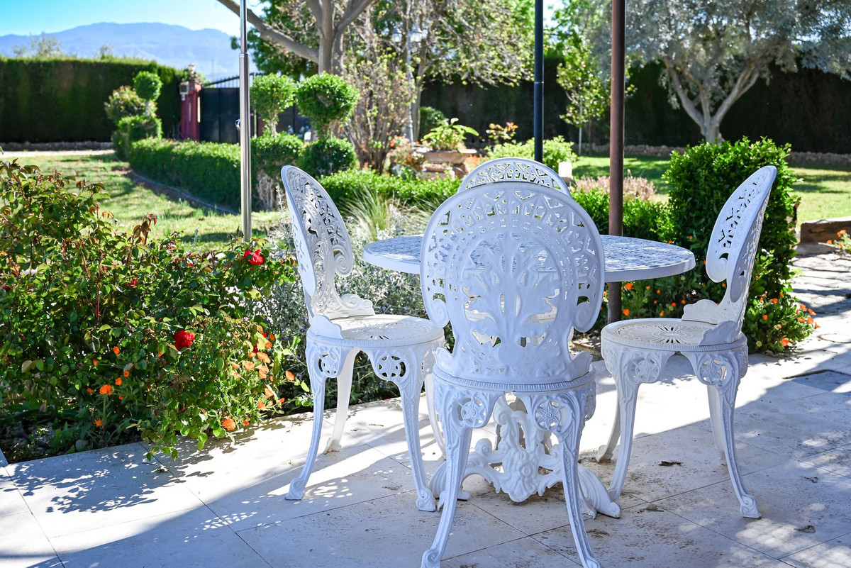 Se vende Finca - Cortijo de 2 dormitorios en Costa Del Sol, Málaga, España