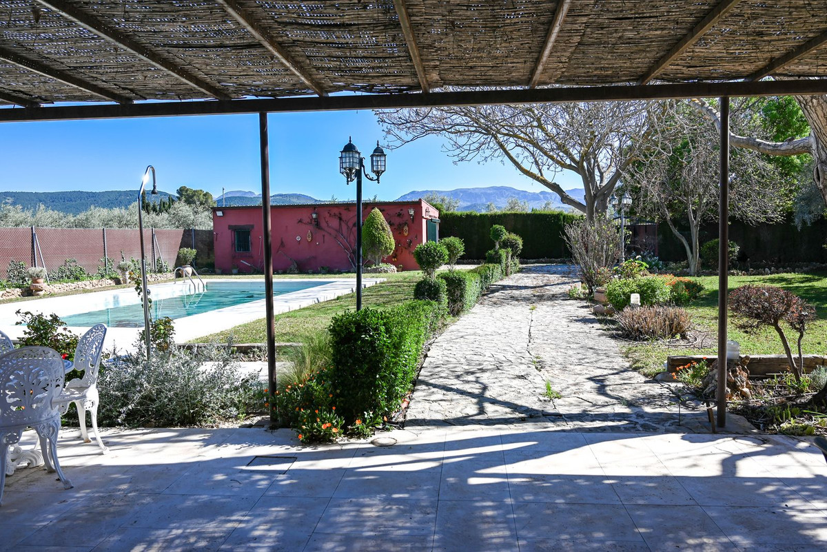 Se vende Finca - Cortijo de 2 dormitorios en Costa Del Sol, Málaga, España