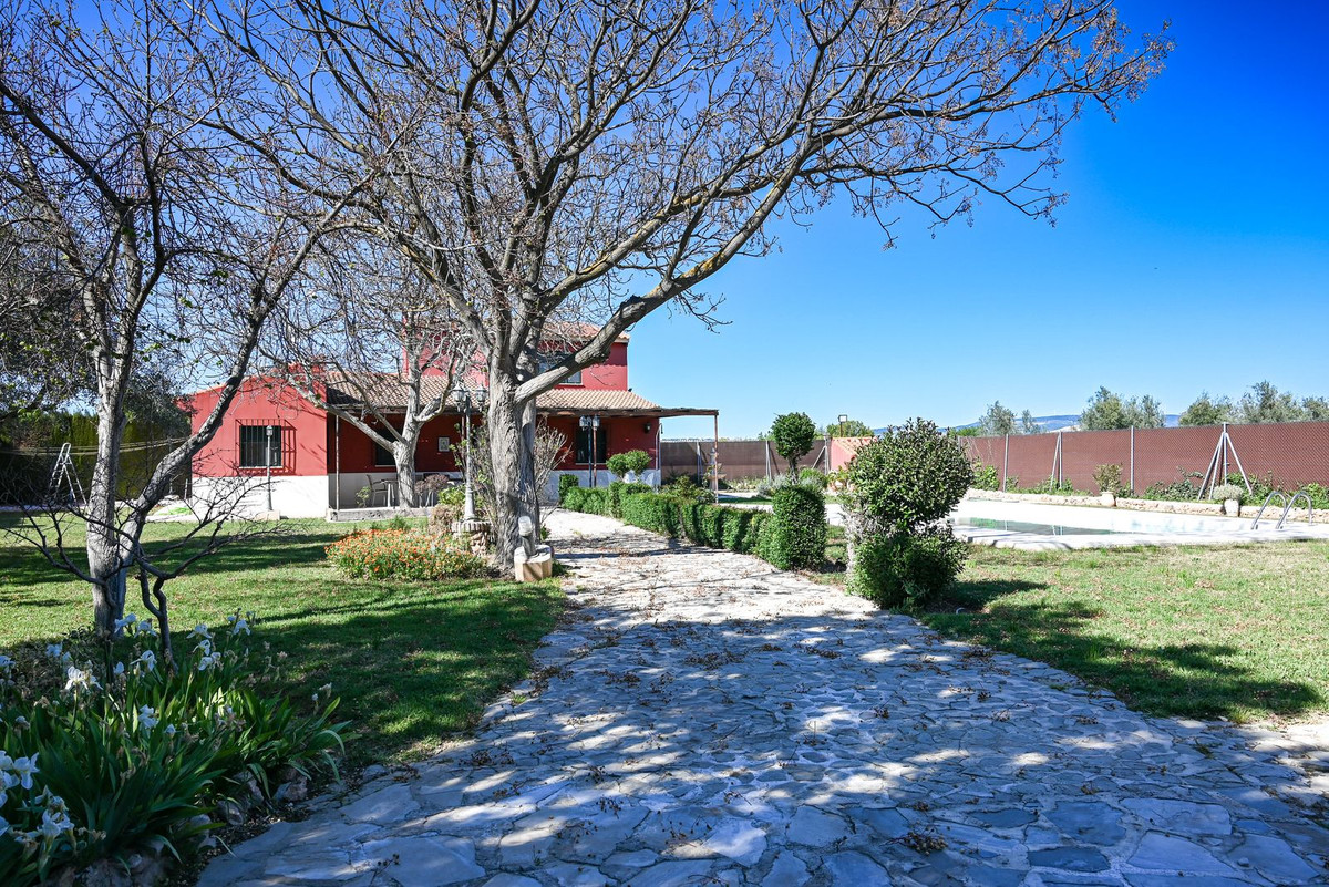 Se vende Finca - Cortijo de 2 dormitorios en Costa Del Sol, Málaga, España