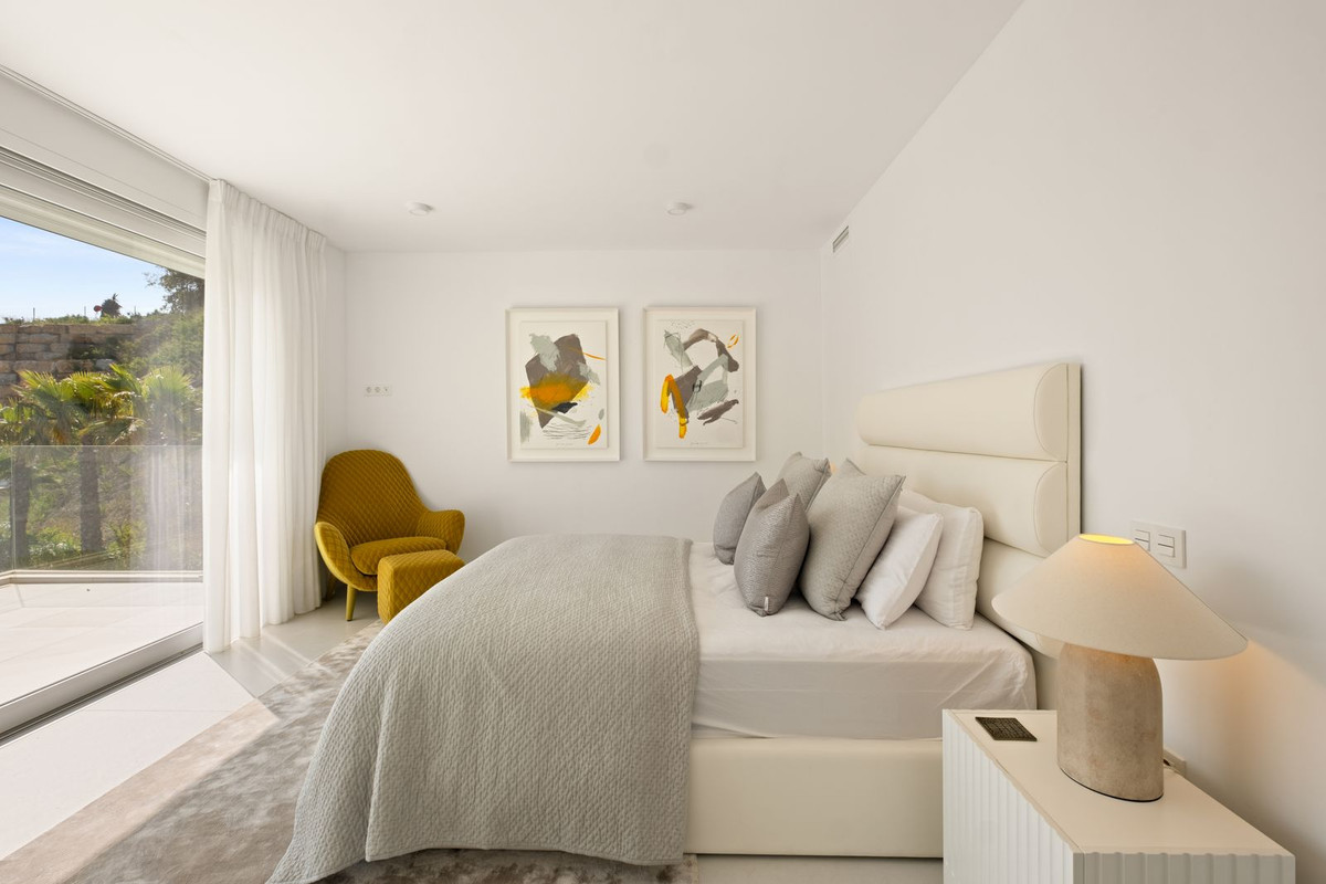 Se vende Villa - Chalet de 4 dormitorios en Costa Del Sol, Málaga, España