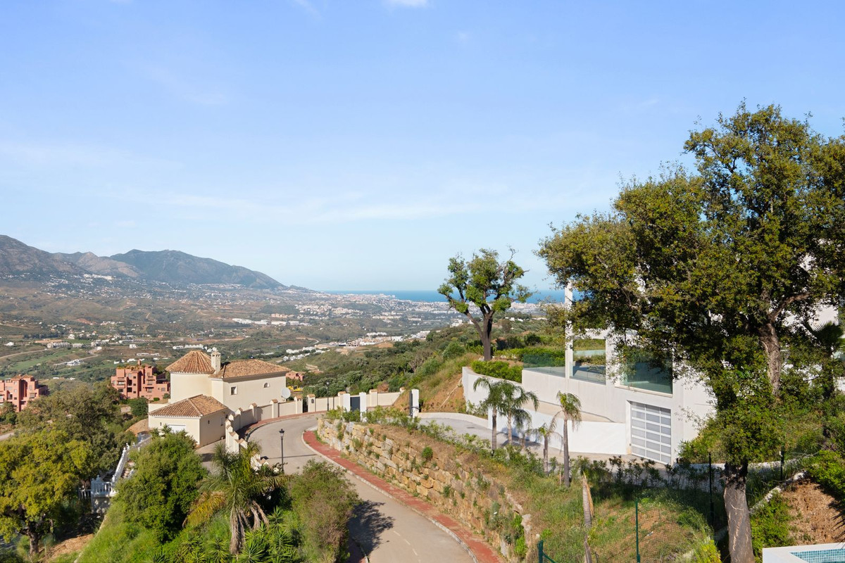 Se vende Villa - Chalet de 4 dormitorios en Costa Del Sol, Málaga, España