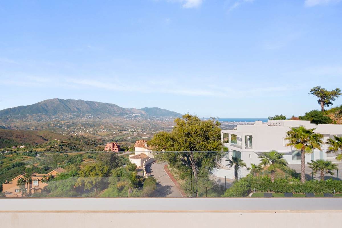 Se vende Villa - Chalet de 4 dormitorios en Costa Del Sol, Málaga, España