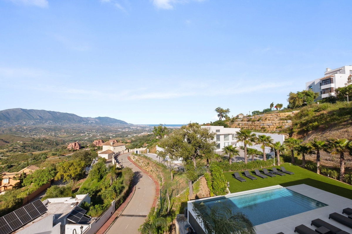 Se vende Villa - Chalet de 4 dormitorios en Costa Del Sol, Málaga, España