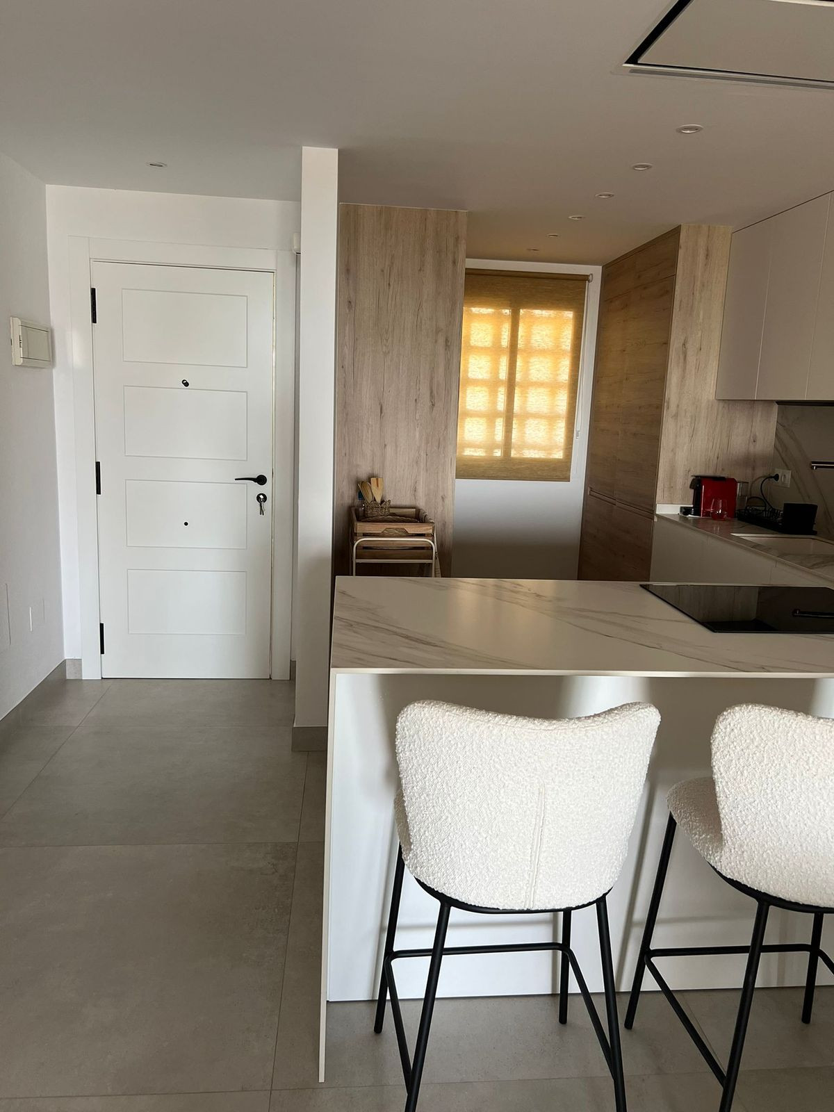 2 Bed Apartment for sale in The Golden Mile Costa Del Sol, Málaga, Spain