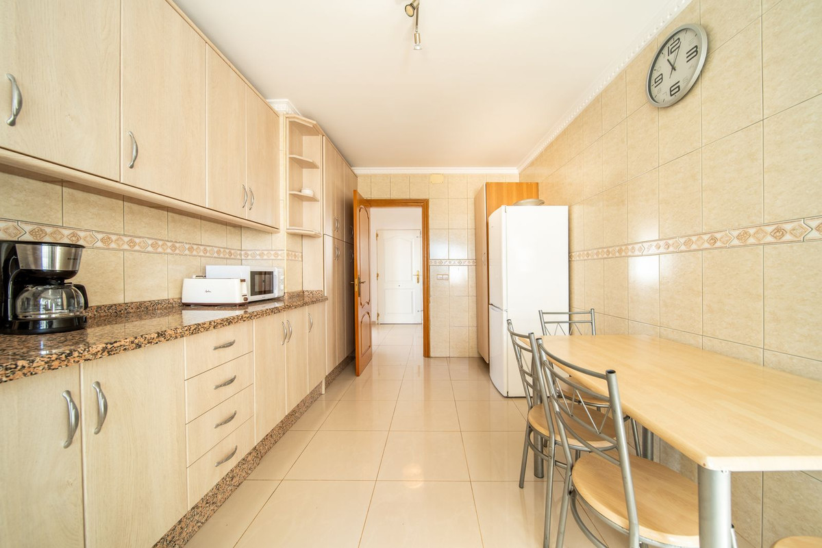 4 Bed Townhouse for sale in Torreblanca Costa Del Sol, Málaga, Spain