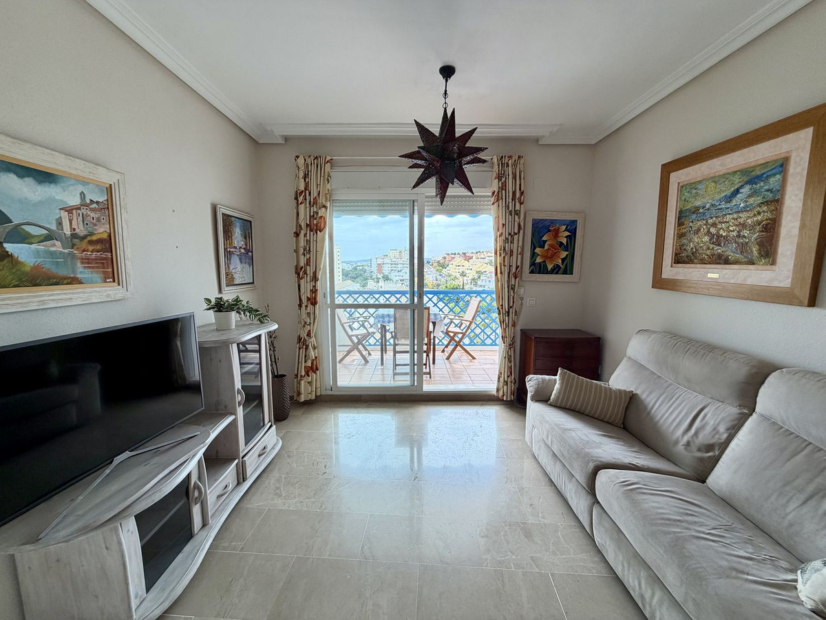 3 Bed Apartment for sale in Estepona Costa Del Sol, Málaga, Spain