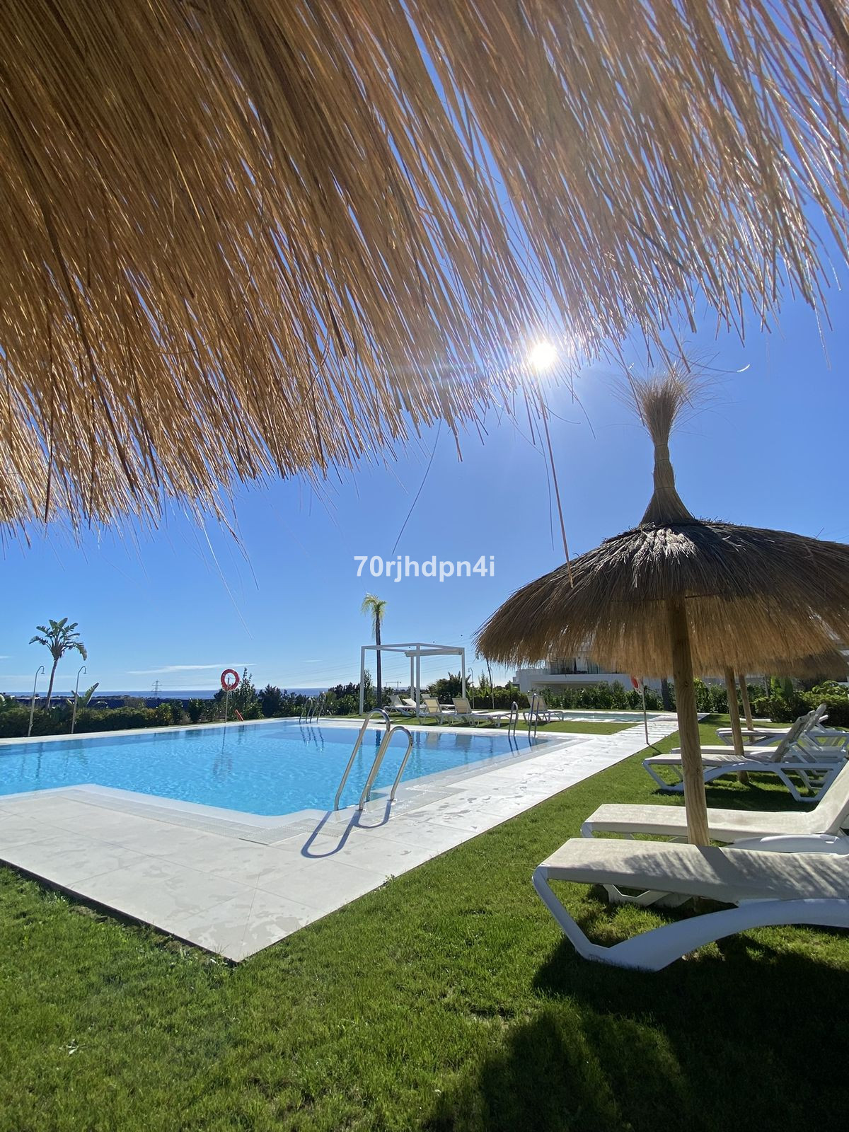 Se vende Apartamento Planta Media de 2 dormitorios en Costa Del Sol, Málaga, España