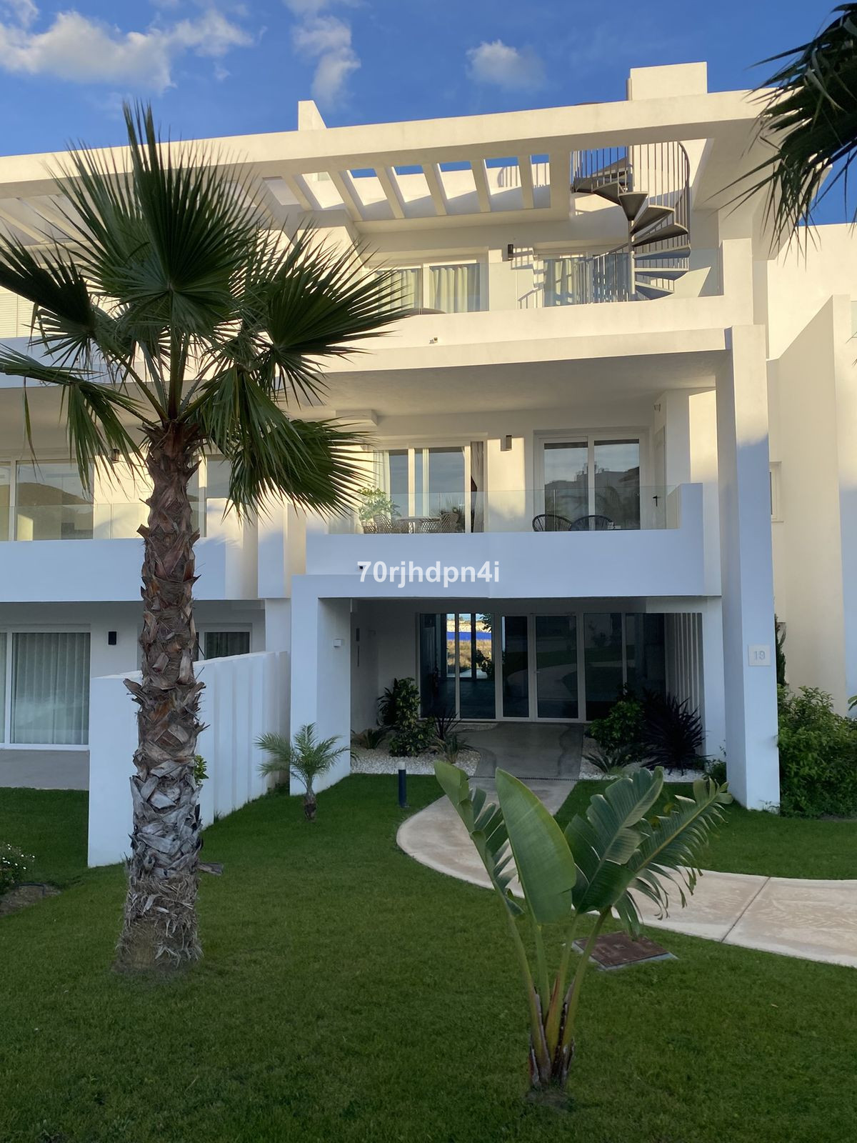 Se vende Apartamento Planta Media de 2 dormitorios en Costa Del Sol, Málaga, España