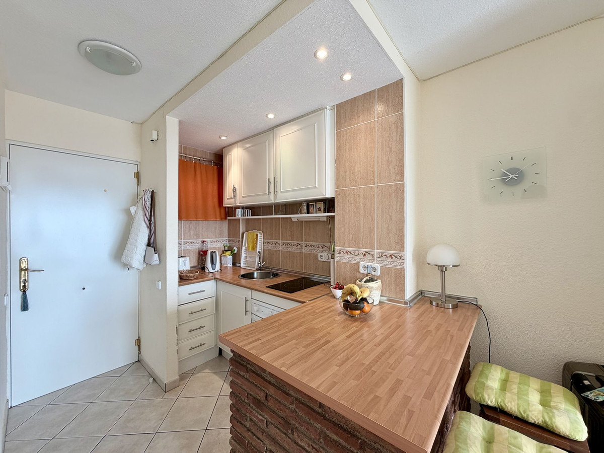 Se vende Estudio Planta Media de 1 dormitorios en Costa Del Sol, Málaga, España