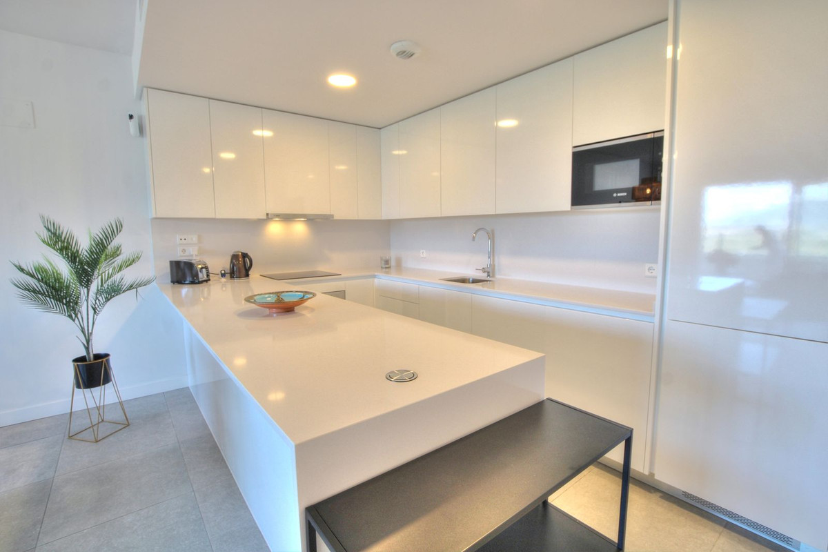 Se vende Ático de 2 dormitorios en Costa Del Sol, Málaga, España
