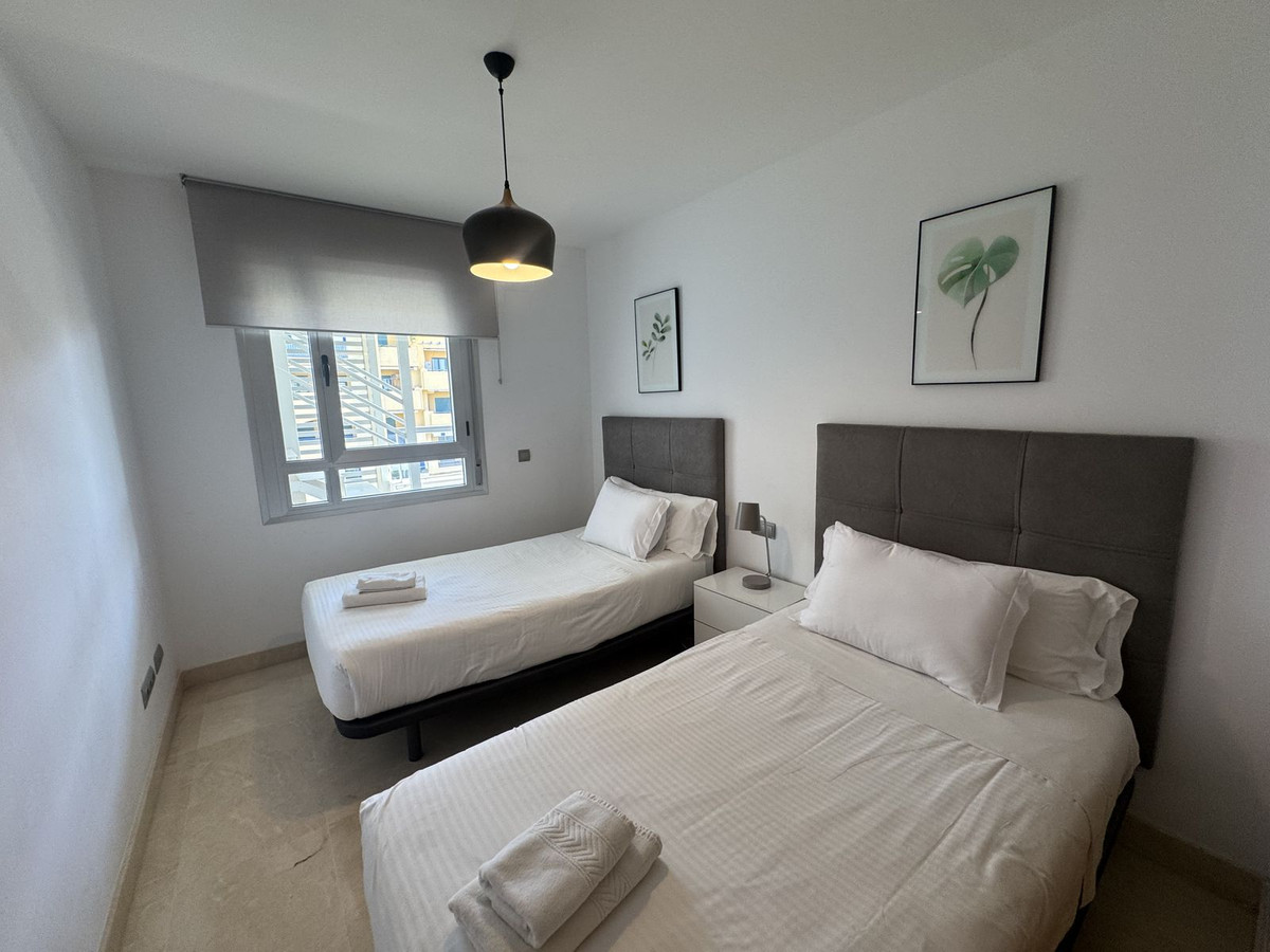 3 Bed Apartment for sale in San Pedro De Alcántara Costa Del Sol, Málaga, Spain
