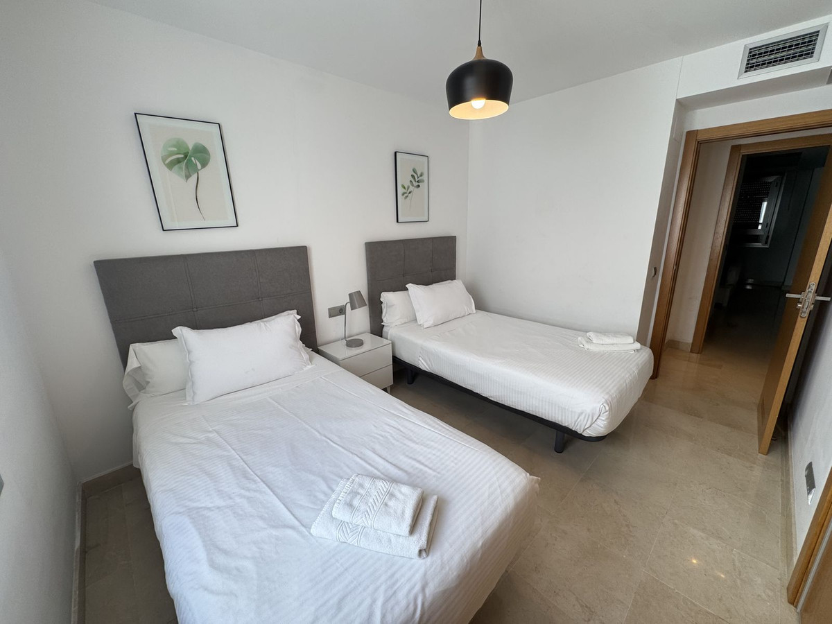 3 Bed Apartment for sale in San Pedro De Alcántara Costa Del Sol, Málaga, Spain