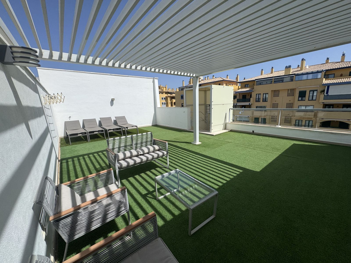 3 Bed Apartment for sale in San Pedro De Alcántara Costa Del Sol, Málaga, Spain