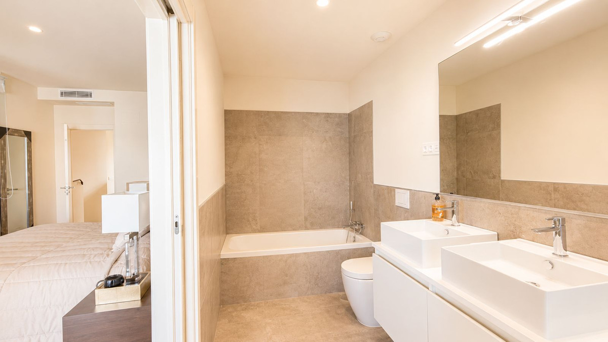 4 Bed Townhouse for sale in La Cala De Mijas Costa Del Sol, Málaga, Spain