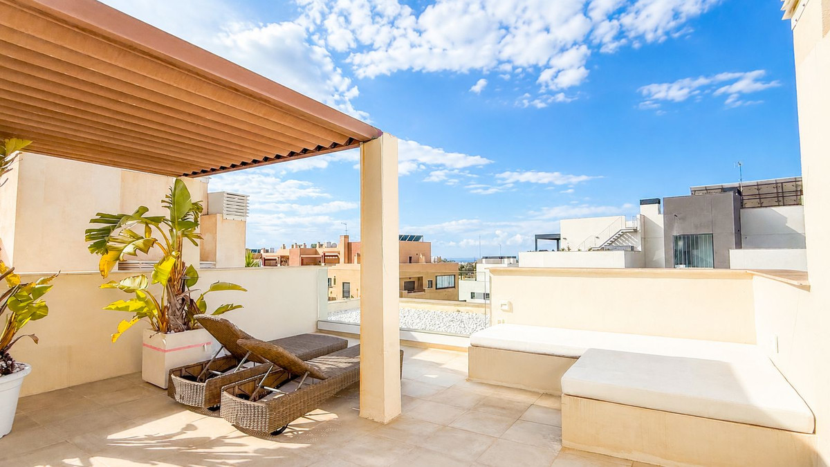4 Bed Townhouse for sale in La Cala De Mijas Costa Del Sol, Málaga, Spain