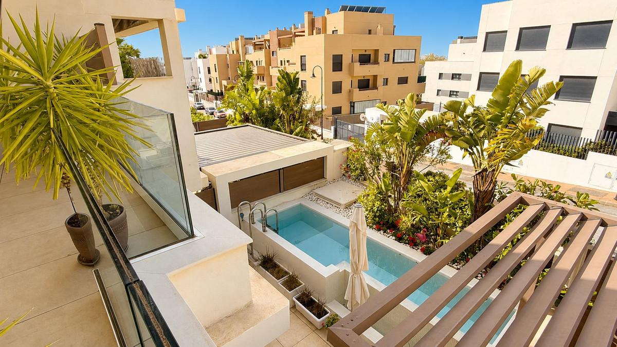 4 Bed Townhouse for sale in La Cala De Mijas Costa Del Sol, Málaga, Spain