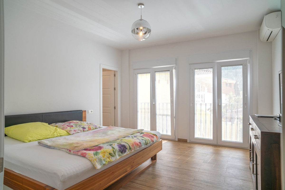 6 Bed Townhouse for sale in Mijas Costa Del Sol, Málaga, Spain
