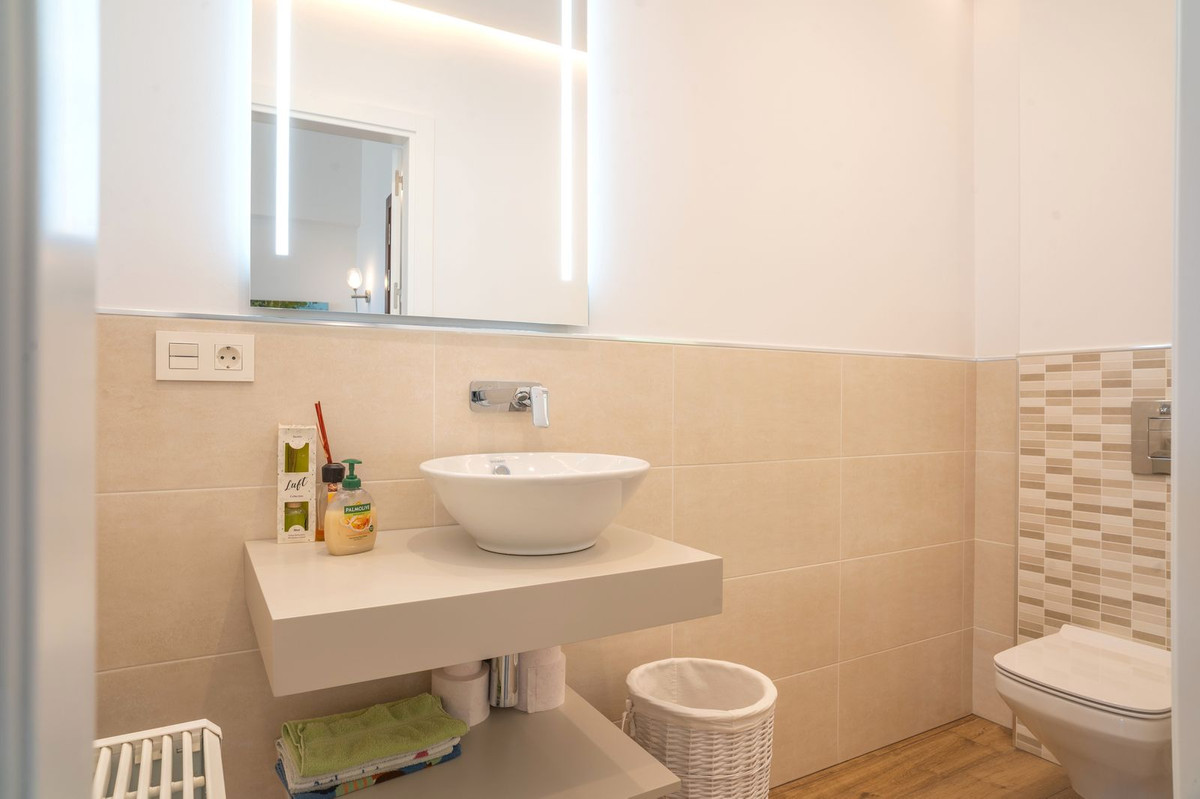 6 Bed Townhouse for sale in Mijas Costa Del Sol, Málaga, Spain